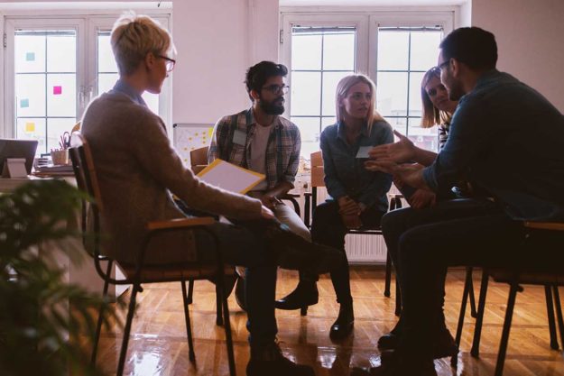 How Long Does It Take to Detox from Alcohol group learns about how long detox takes