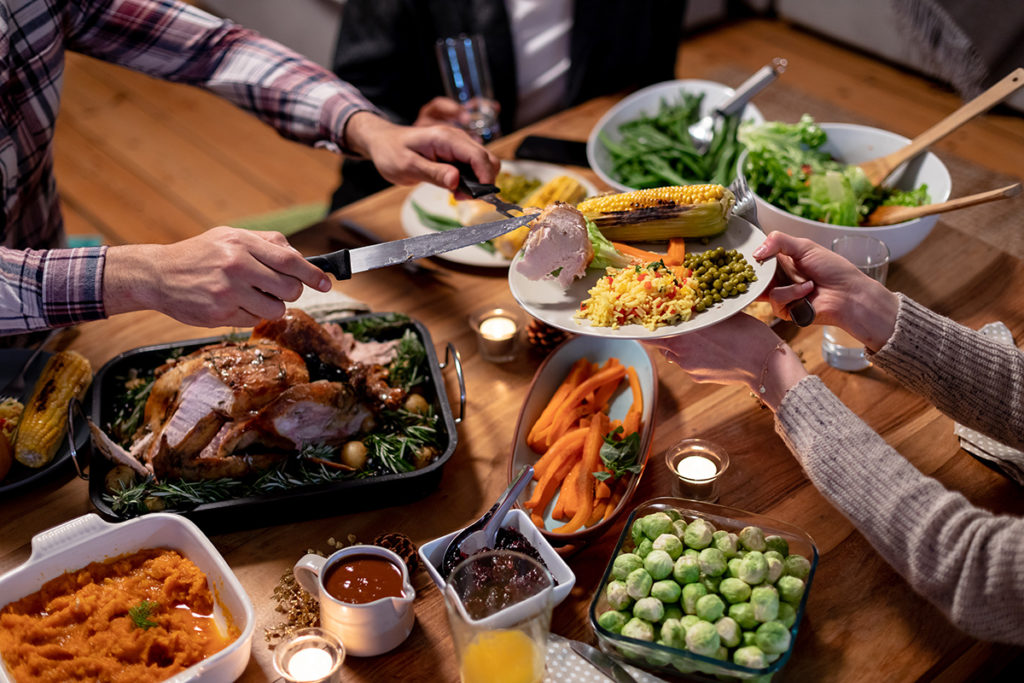 family enjoys a sober thanksgiving in Maumee OH