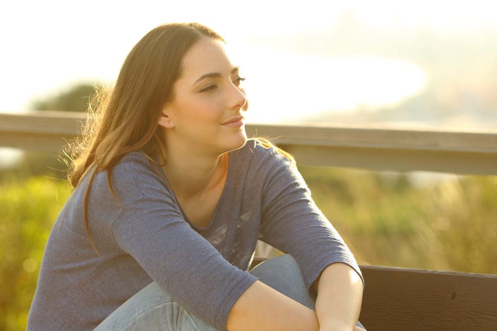 Women manages her stress during recovery