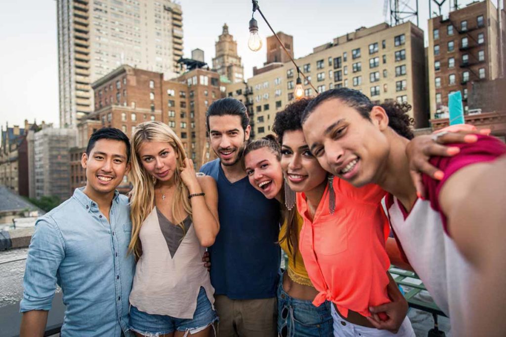 group parties without drugs or alcohol