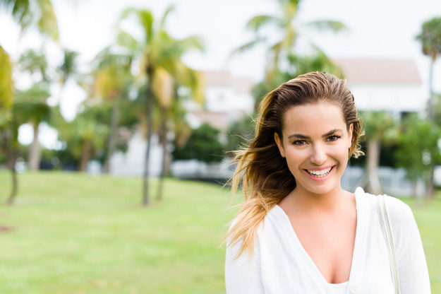 Opioid Addiction Treatment in South Florida woman considers opioid addiction in ohio