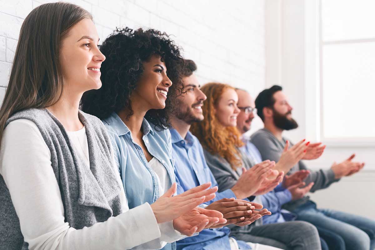 therapy group meets at alcohol detox center